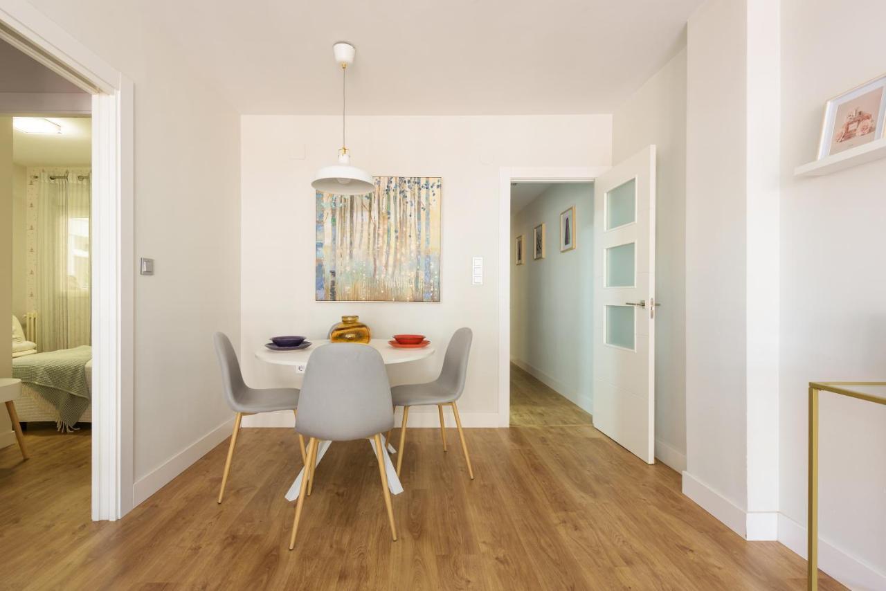 Apartamento Centrico Parking Aire Acondicionado Y Wifi Granada Eksteriør billede