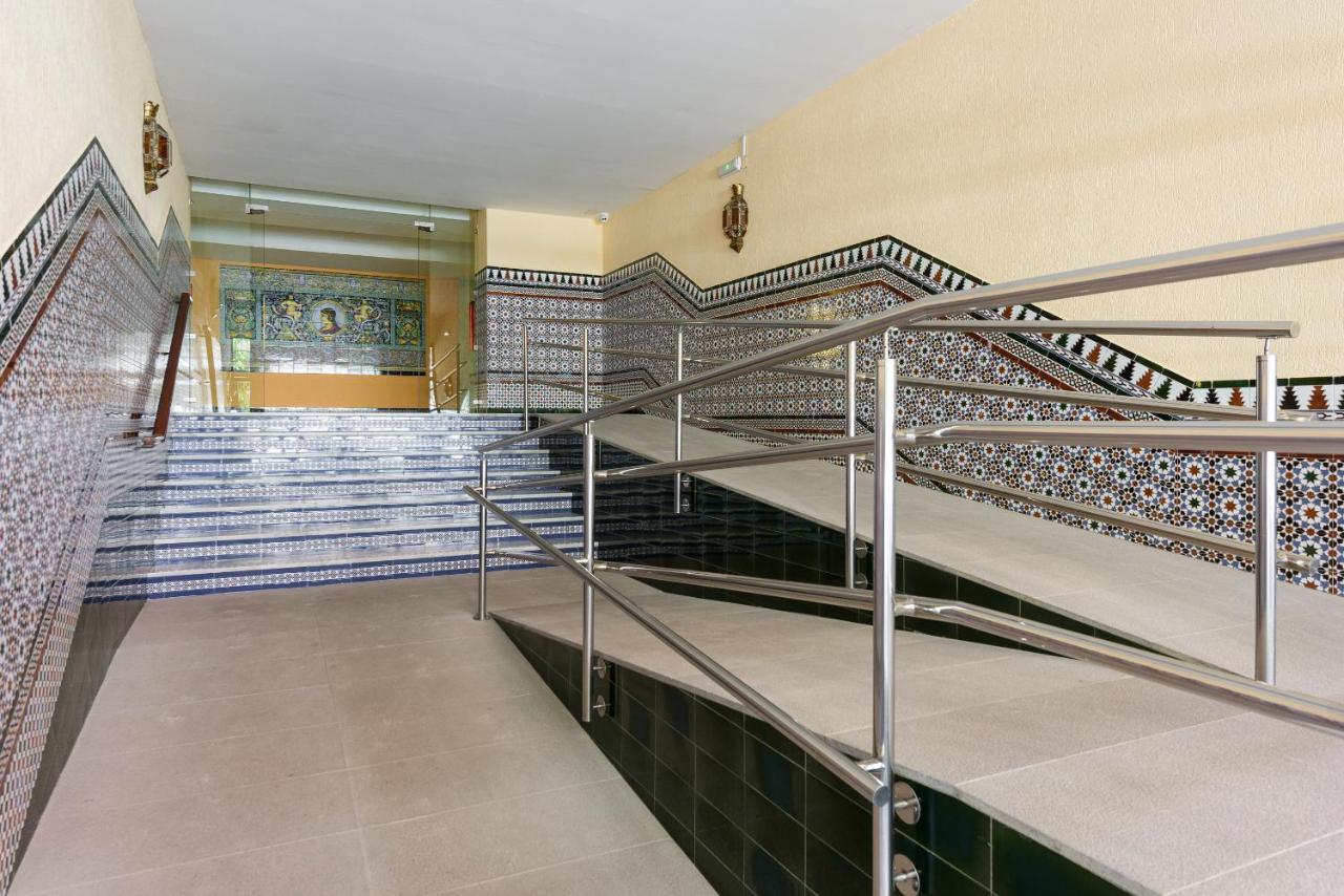 Apartamento Centrico Parking Aire Acondicionado Y Wifi Granada Eksteriør billede